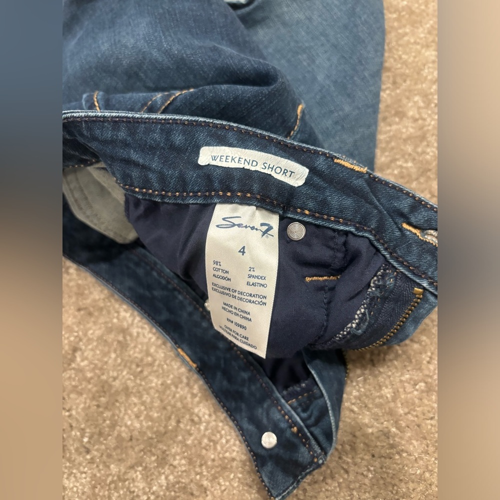 Seven7 Jean shorts - Picture 4 of 5